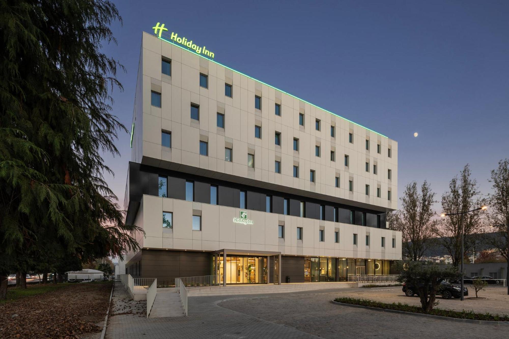 By Ihg Hotel 4*