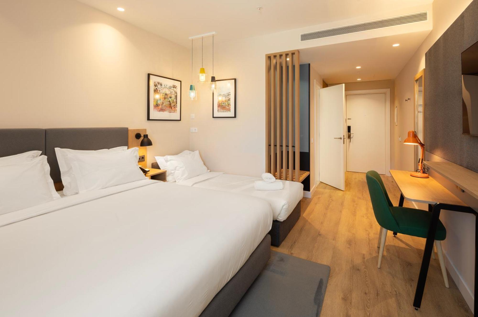 Hotel By Ihg Braga